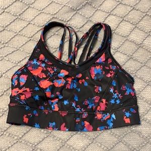 Size 6, lululemon sports bra